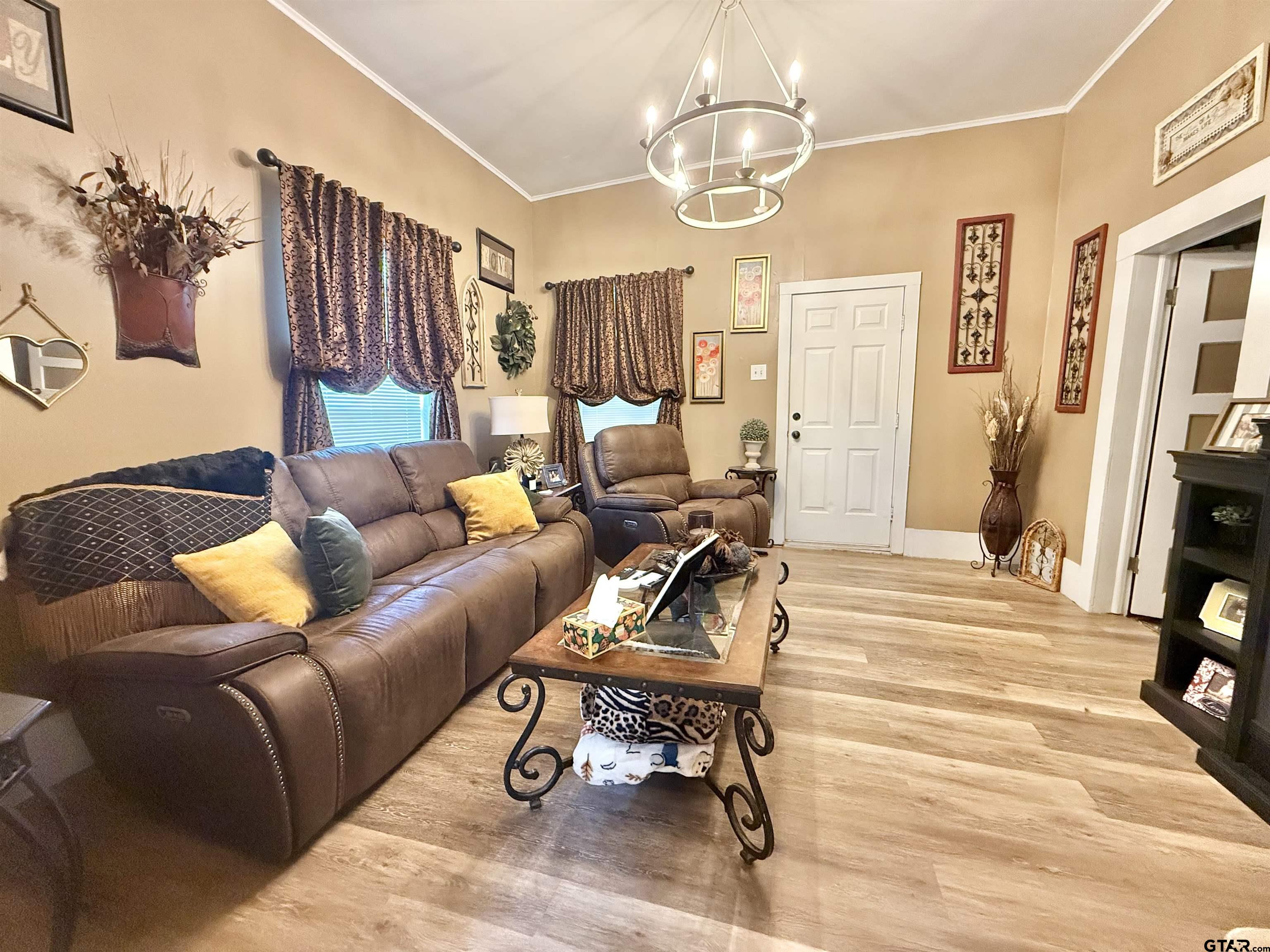 220 South Chandler Street Rusk, TX 75785 - Photo 5 of 19