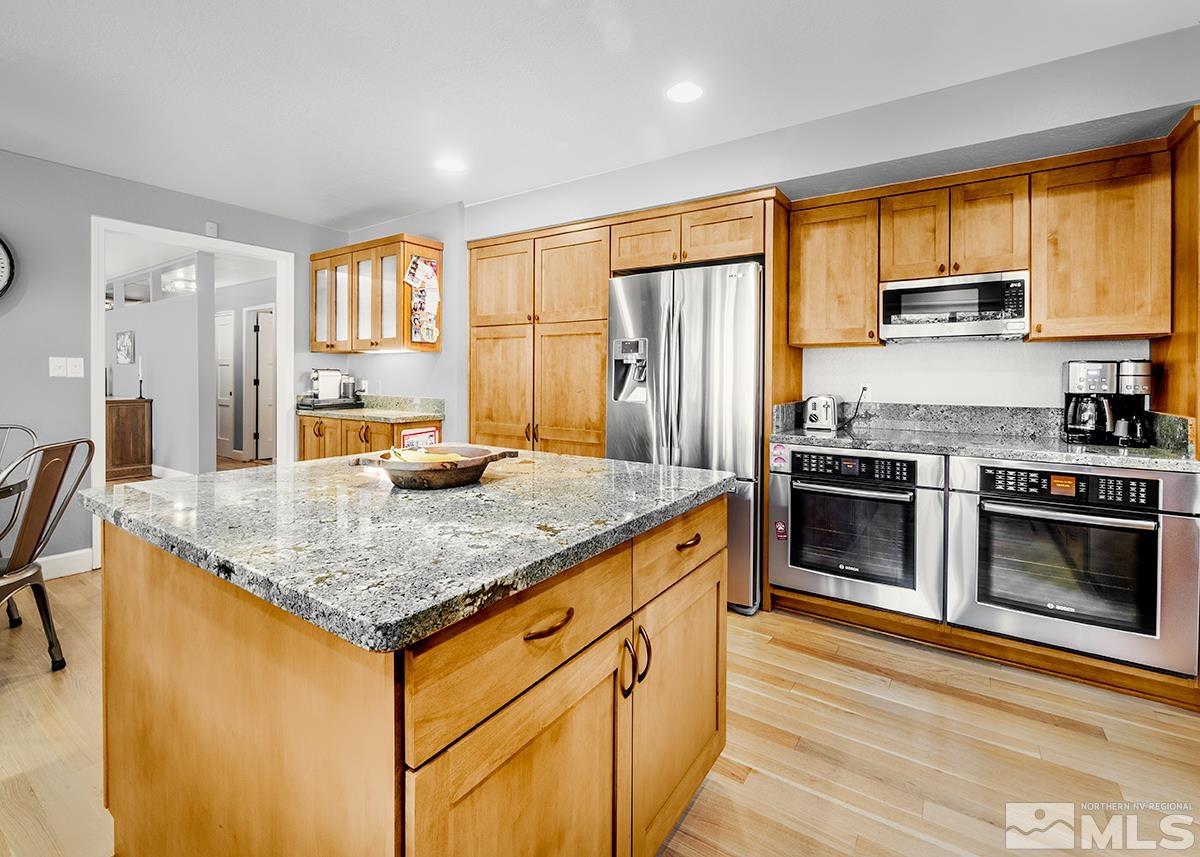 2065 Marsh Avenue Reno, NV 89509 - Photo 4 of 27 Photo 4