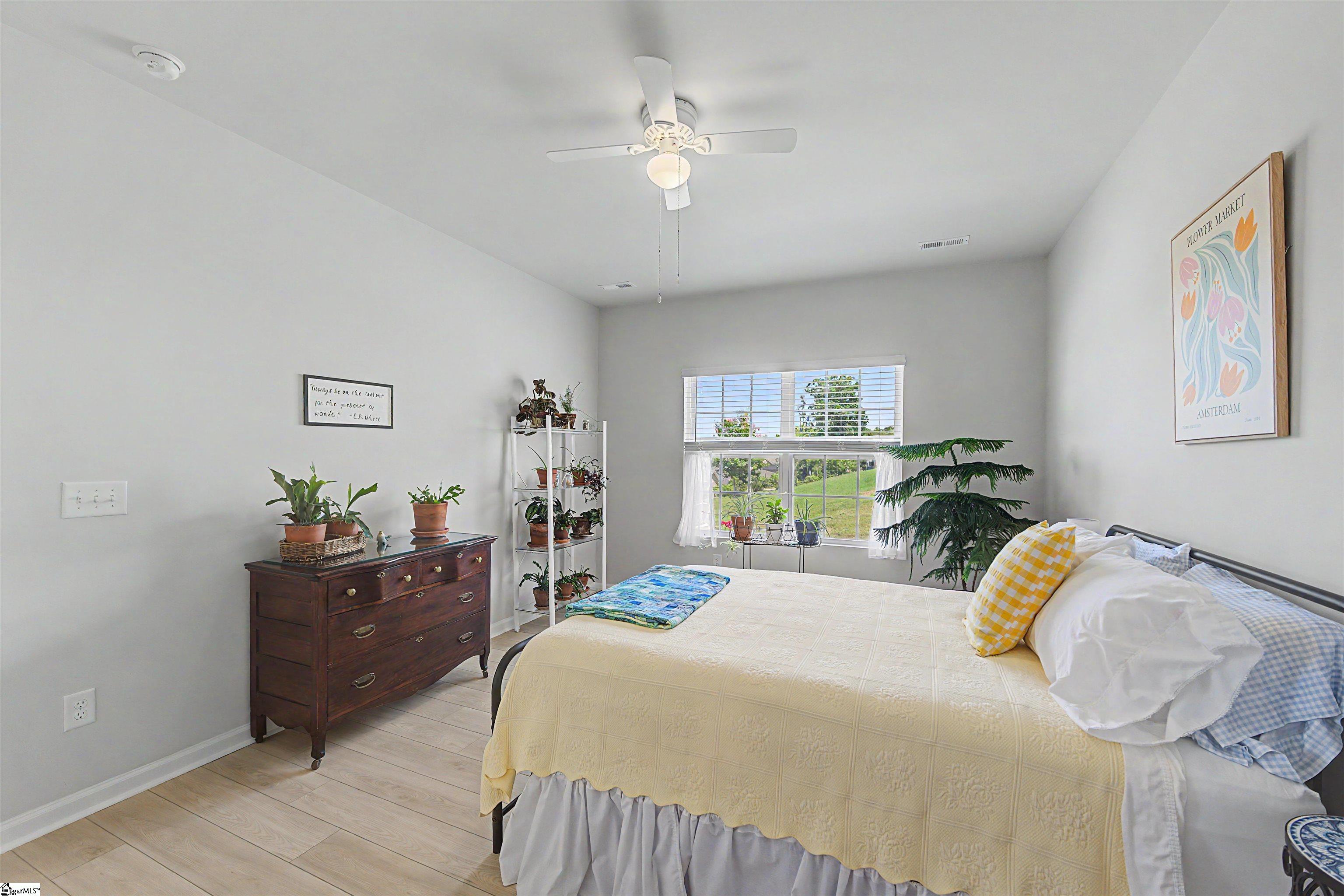 406 Batten Road Taylors, SC 29687 - Photo 13 of 36