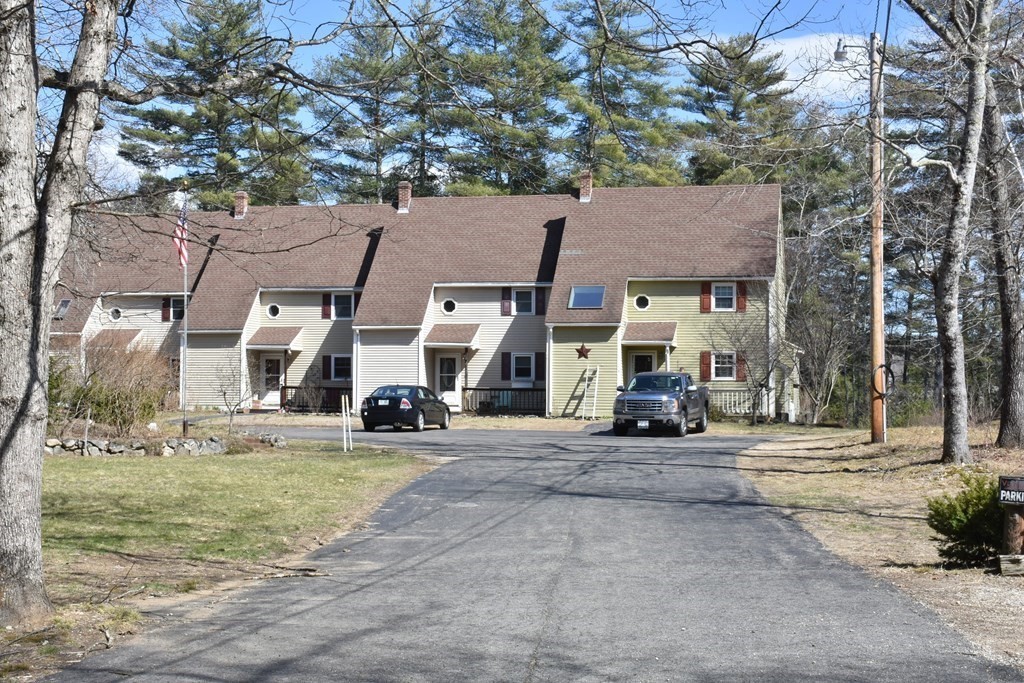 212 Raymond Road, Unit A Nottingham, NH 03290 - Photo 2 of 41