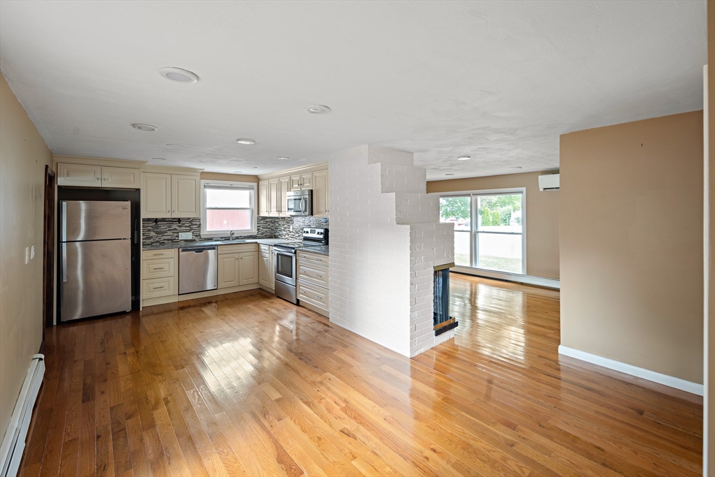 40 Eden Road Framingham, MA 01702 - Photo 7 of 24 Gallery Image 7
