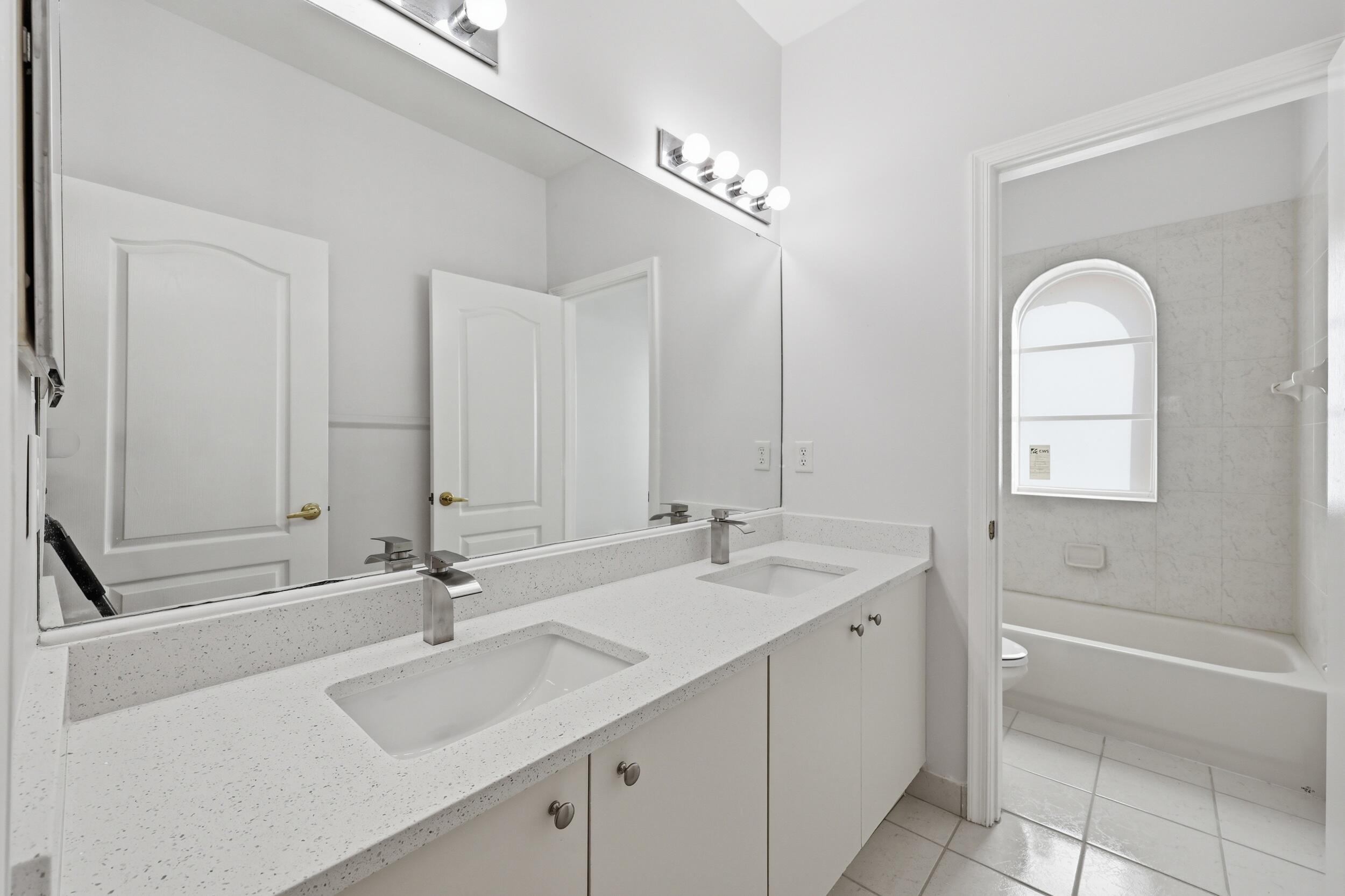 5601 Spanish River Road Fort Pierce, FL 34951 - Photo 52 of 93 52_8p3a9318