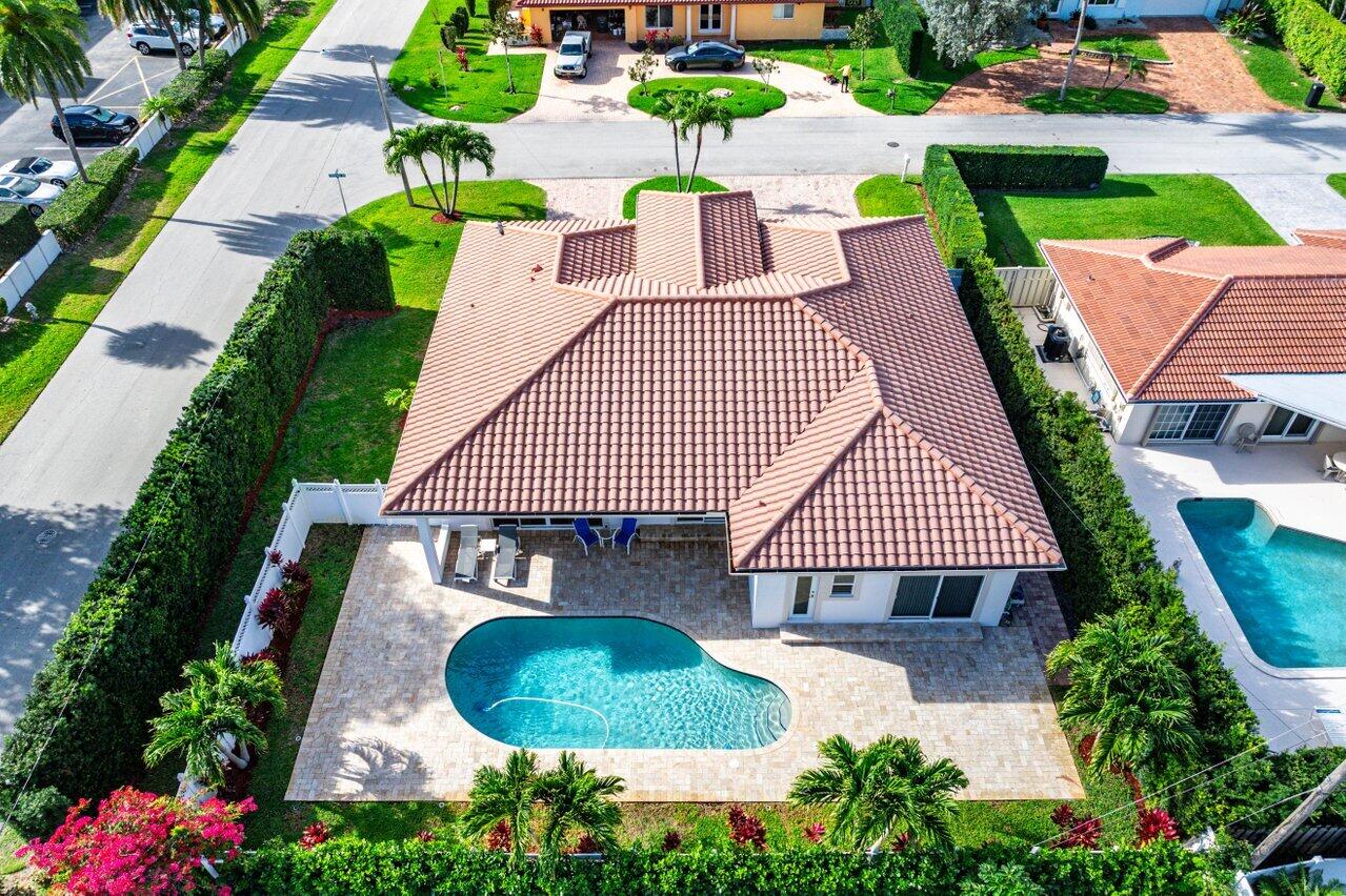899 Granada Drive Boca Raton, FL 33432 - Photo 39 of 44 039-899GranadaDrive-BocaRaton-FL-33432-S