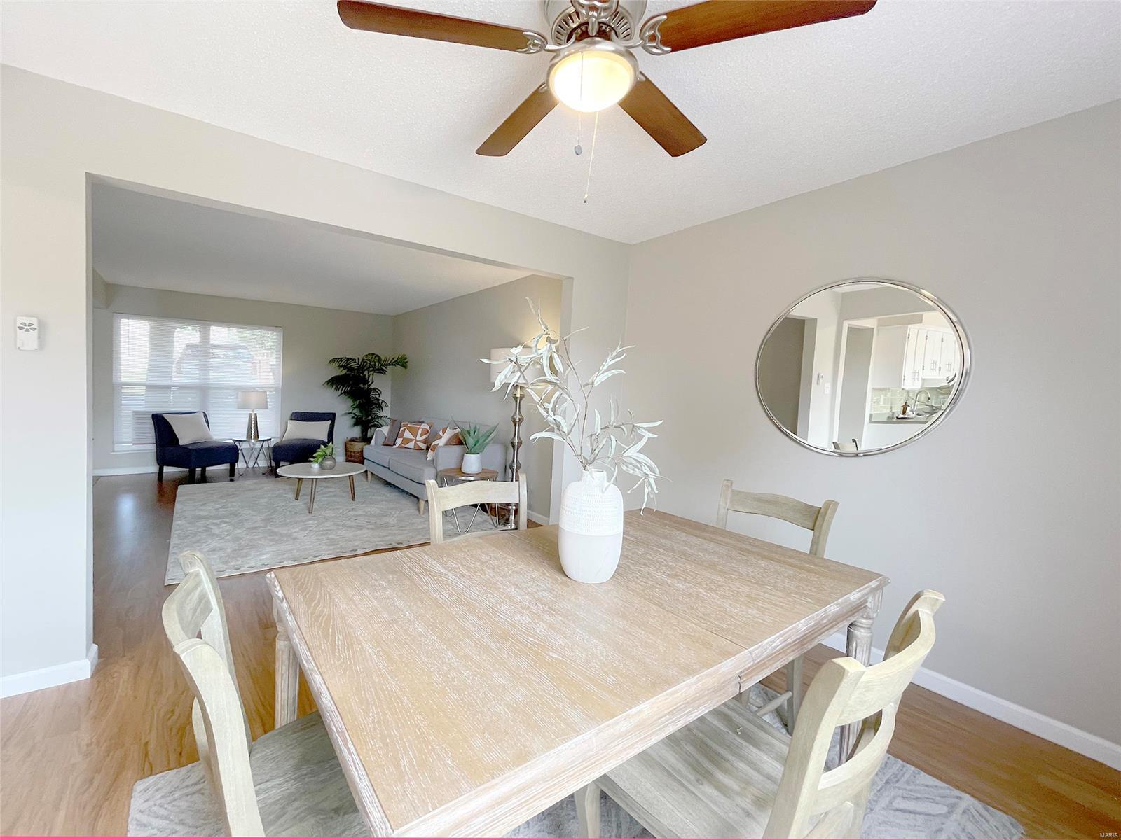 2423 Hiddencrest Lane Ballwin, MO 63021 - Photo 7 of 23