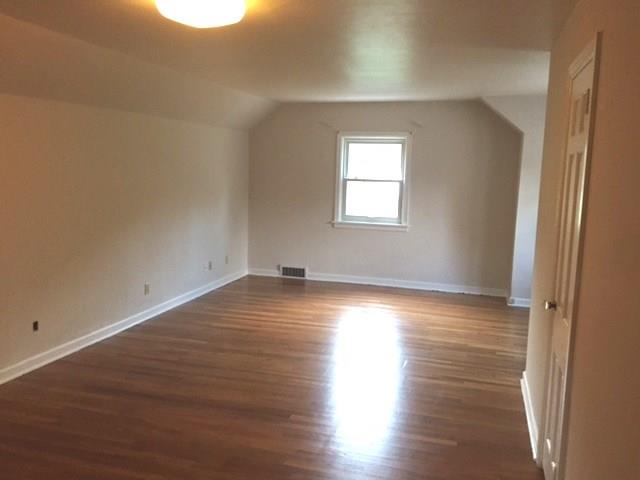 152 North Franklin Road Indianapolis, IN 46219 - Photo 16 of 23 Gallery Image 16