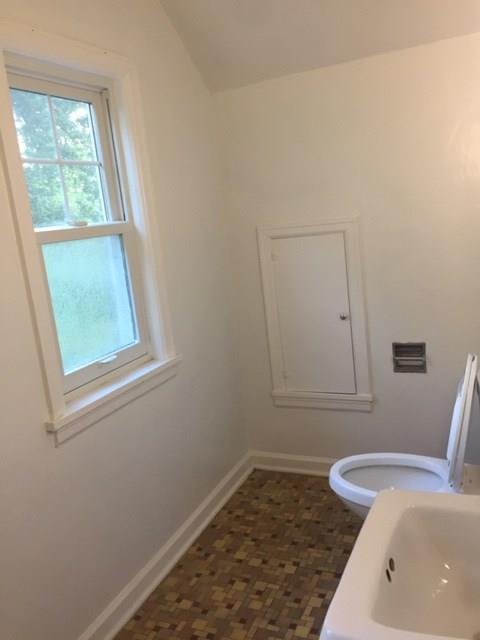 152 North Franklin Road Indianapolis, IN 46219 - Photo 18 of 23 Gallery Image 18