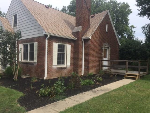 152 North Franklin Road Indianapolis, IN 46219 - Photo 3 of 23 Gallery Image 3