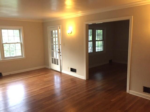 152 North Franklin Road Indianapolis, IN 46219 - Photo 4 of 23 Gallery Image 4