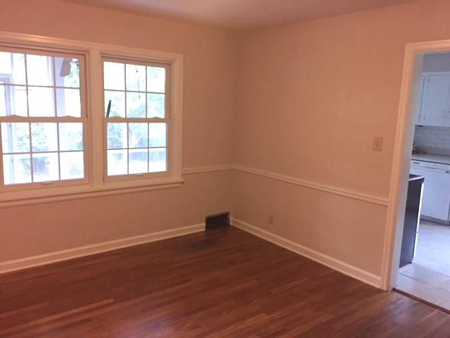 152 North Franklin Road Indianapolis, IN 46219 - Photo 7 of 23 Gallery Image 7