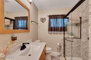 39 Knox Road Paradox, NY 12858 - Photo 15 of 29 thumbnail-0197c5de-784d-7280-93d9-7f5898