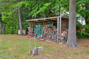 39 Knox Road Paradox, NY 12858 - Photo 23 of 29 thumbnail-0197c5de-72f7-70e7-bef2-dc0d97