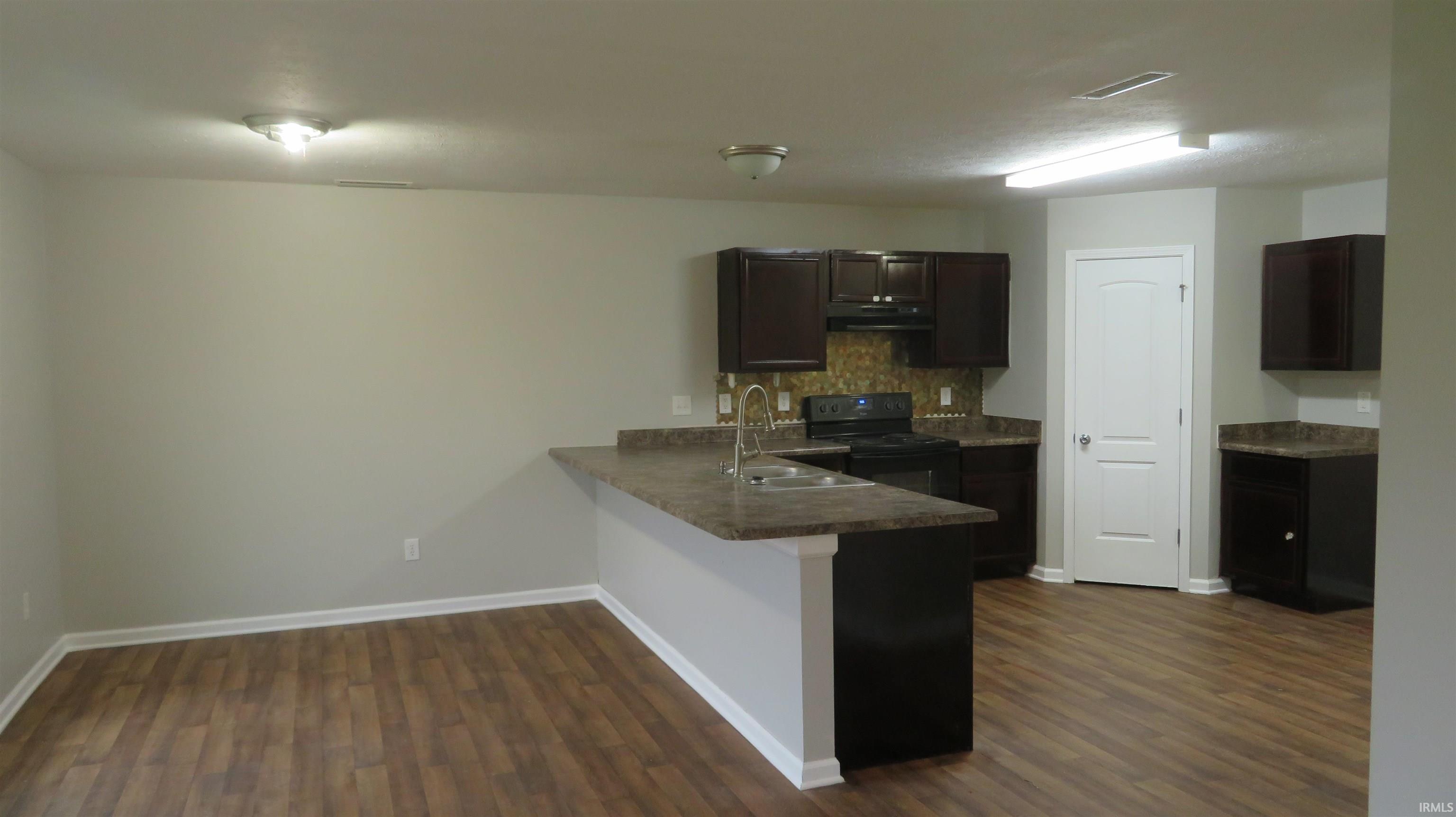 386 West 300 North Road Kokomo, IN 46901 - Photo 11 of 18