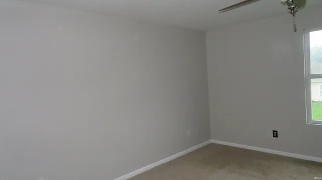 $179,900 | 386 West 300 North Road, Kokomo, IN 46901