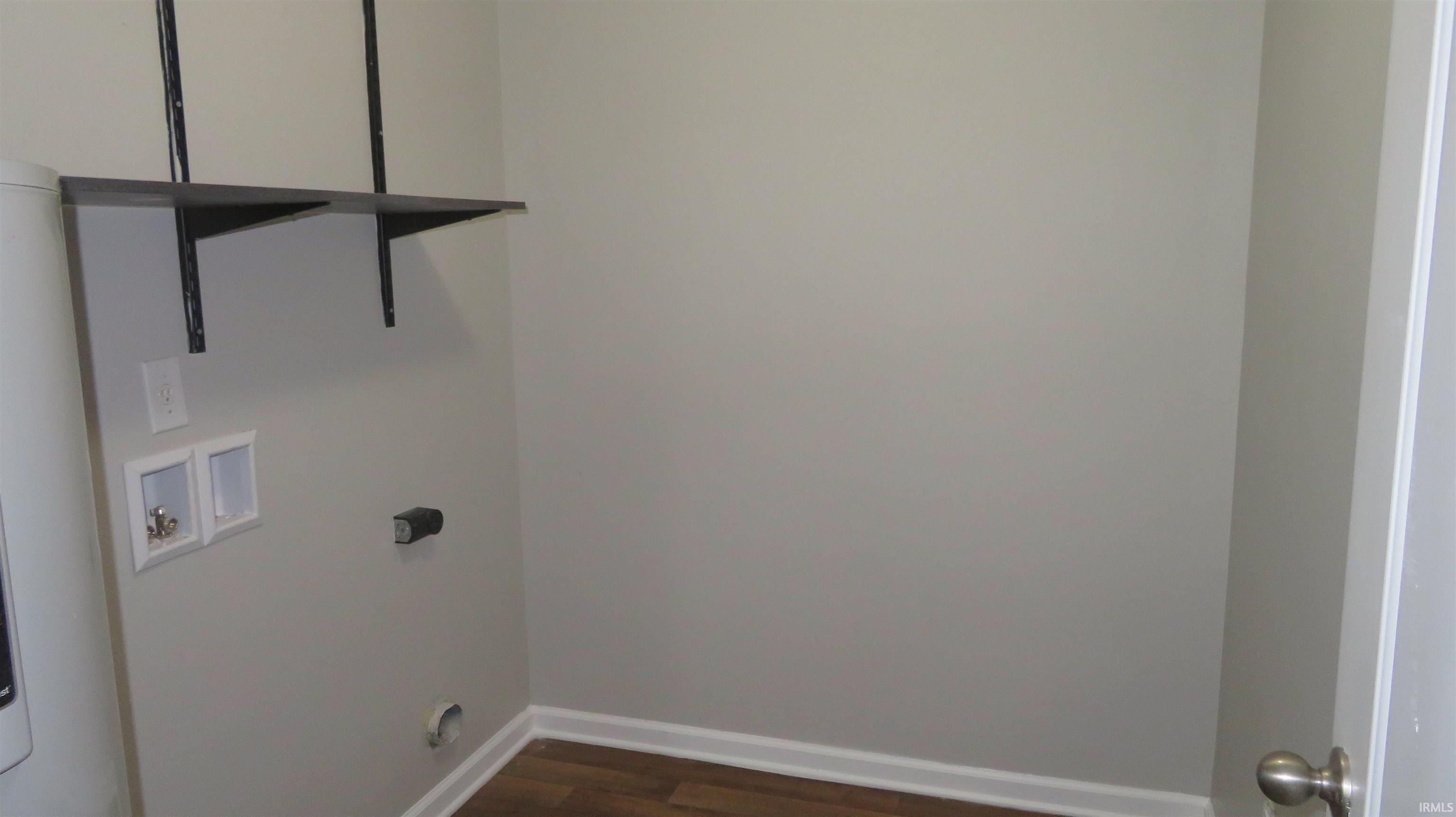 386 West 300 North Road Kokomo, IN 46901 - Photo 17 of 18