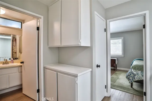 a view of kitchen with washer and dryer
