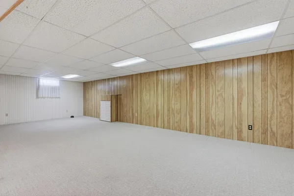 $350,000 | 700 Ford Avenue, Elgin, IL 60120
