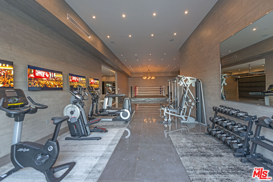 2571 Wallingford Drive Beverly Hills, CA 90210 - Photo 8 of 23