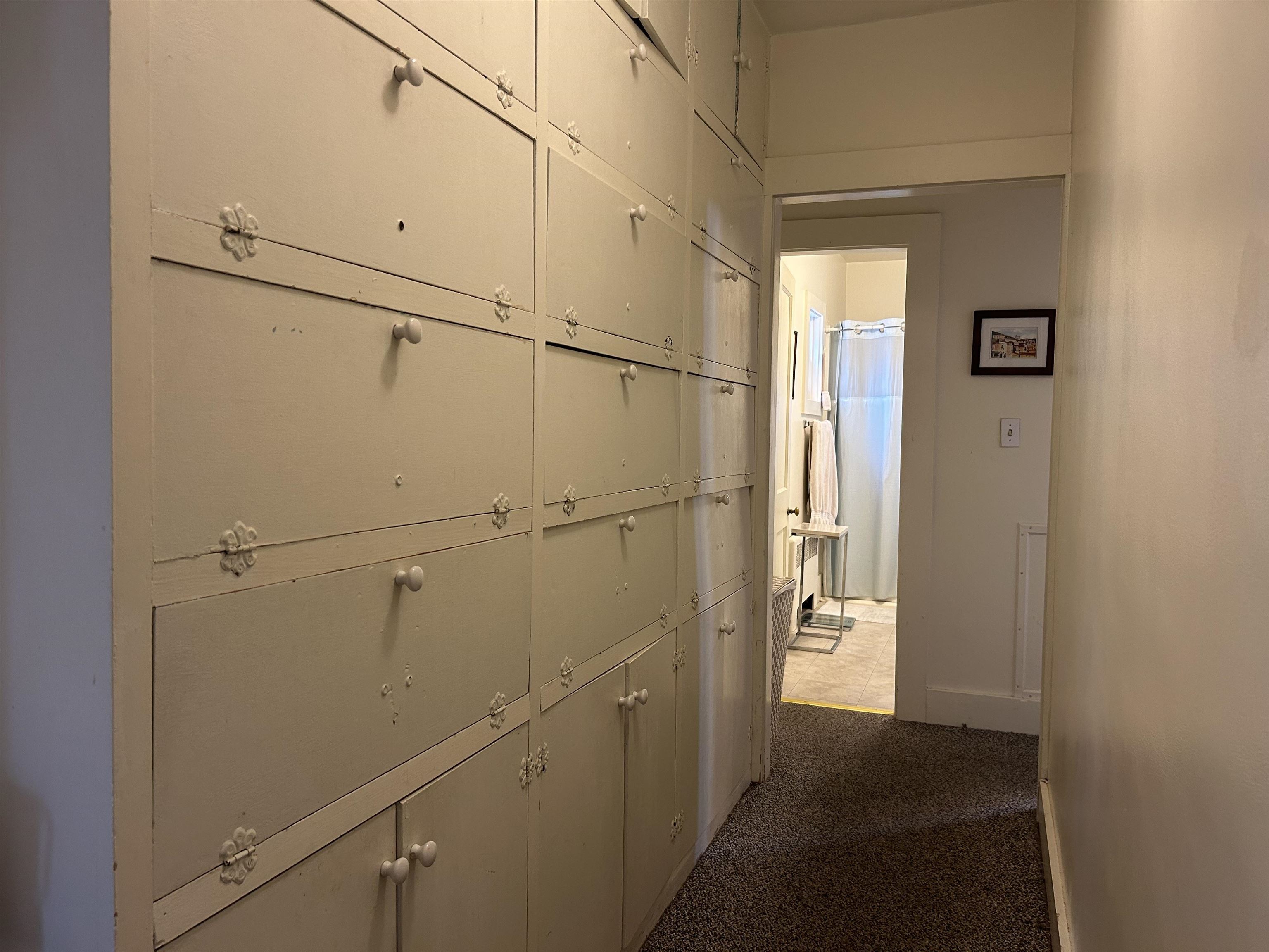 84 Centre Street Concord, NH 03301 - Photo 4 of 37 Gallery Image 4