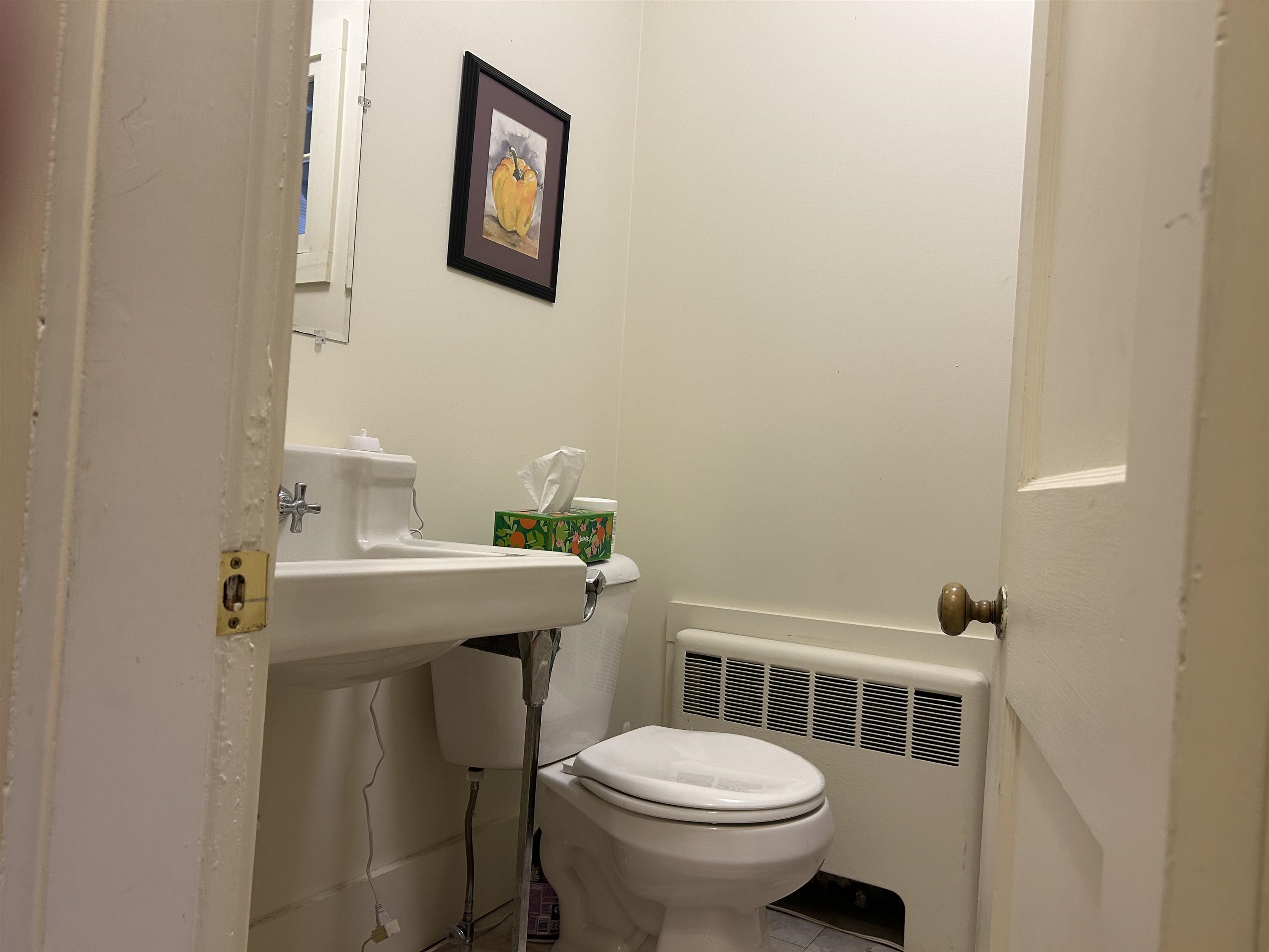 84 Centre Street Concord, NH 03301 - Photo 8 of 37 Gallery Image 8