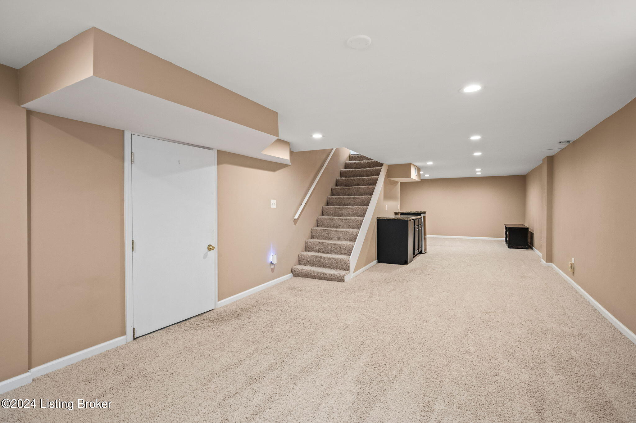 3007 Dundee Road Louisville, KY 40205 - Photo 29 of 40 29-web-or-mls-3007-dundee-rd