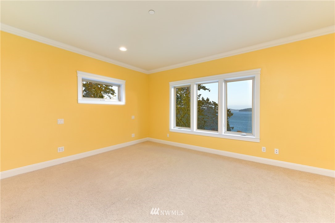 14914 Gibralter Road Anacortes, WA 98221 - Photo 14 of 34 Gallery Image 14