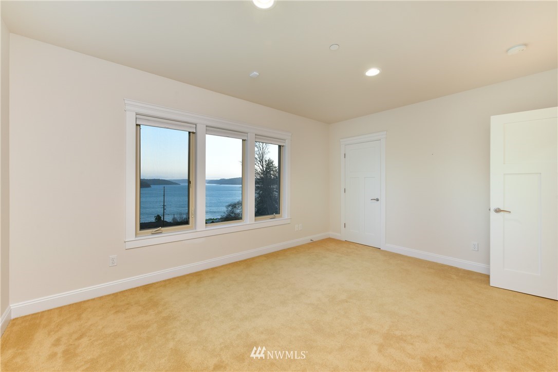 14914 Gibralter Road Anacortes, WA 98221 - Photo 27 of 34 Gallery Image 27