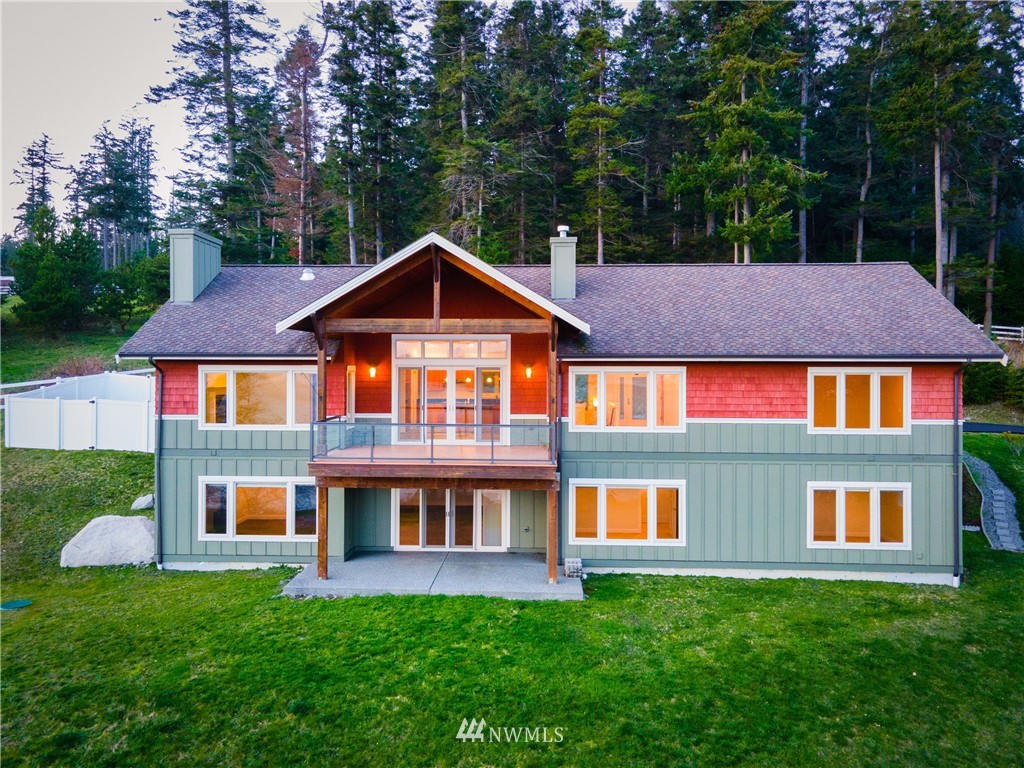 14914 Gibralter Road Anacortes, WA 98221 - Photo 31 of 34 Gallery Image 31