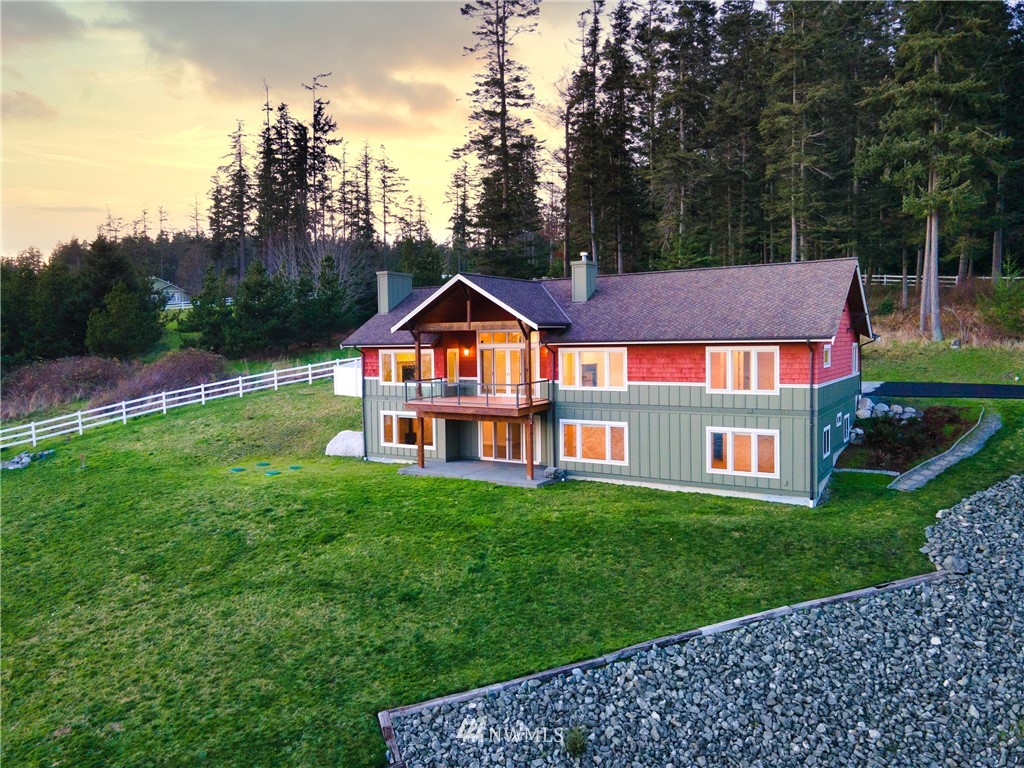 14914 Gibralter Road Anacortes, WA 98221 - Photo 32 of 34 Gallery Image 32