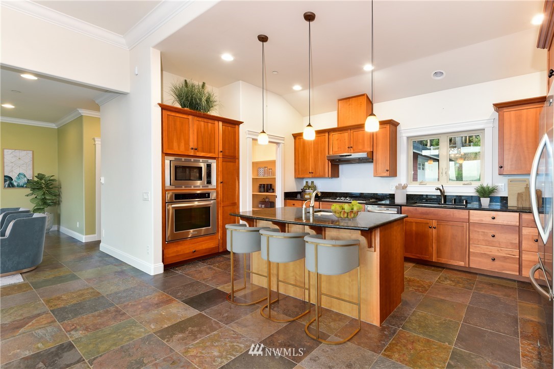 14914 Gibralter Road Anacortes, WA 98221 - Photo 6 of 34 Gallery Image 6