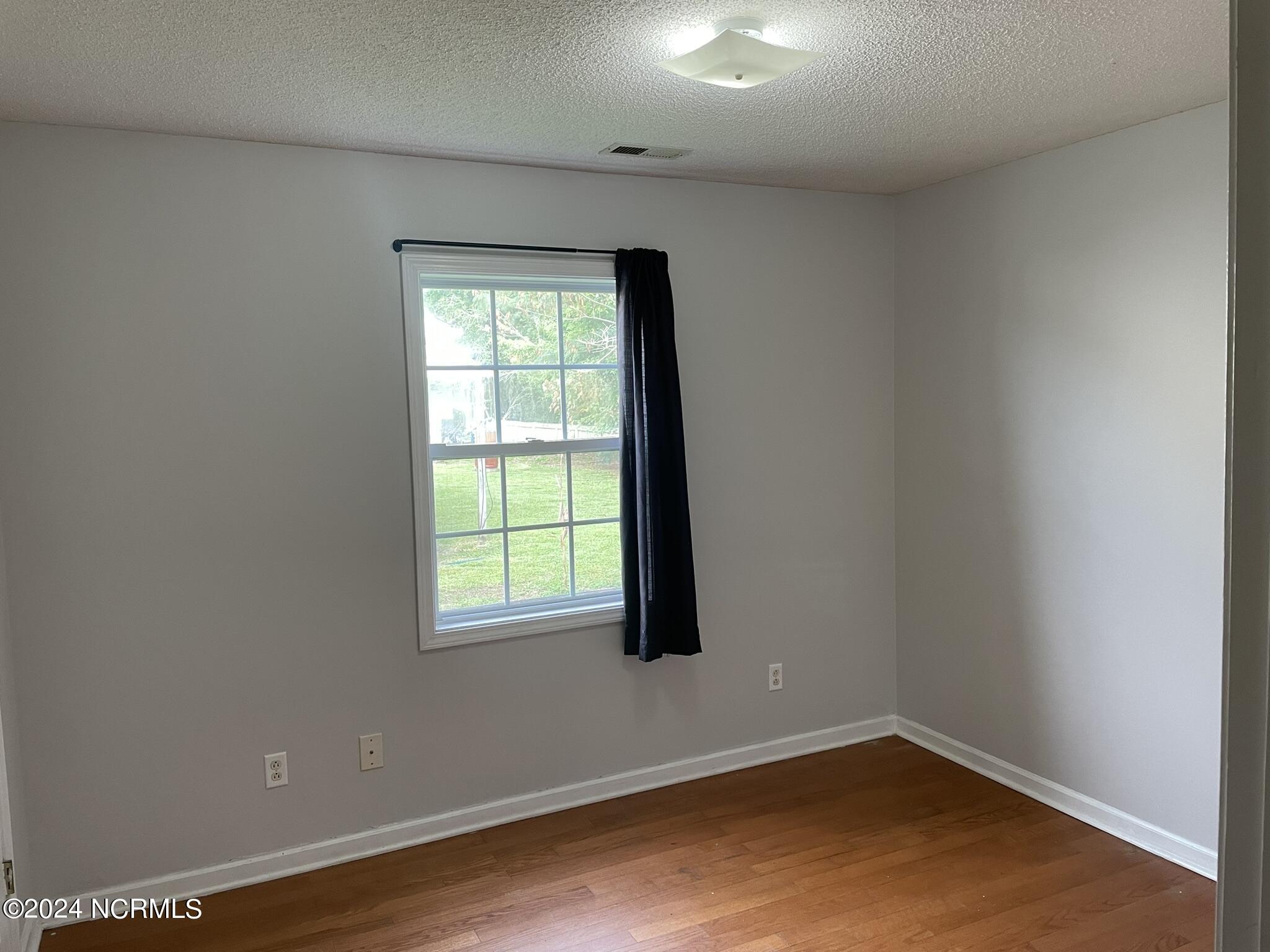 312 Foxhall Road Newport, NC 28570 - Photo 20 of 27 2nd Bedroom