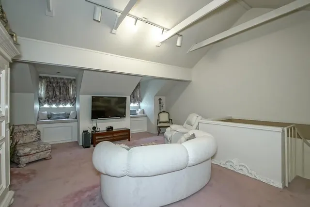 $365,000 | 11 Rue St Louis, Kenner, LA 70065