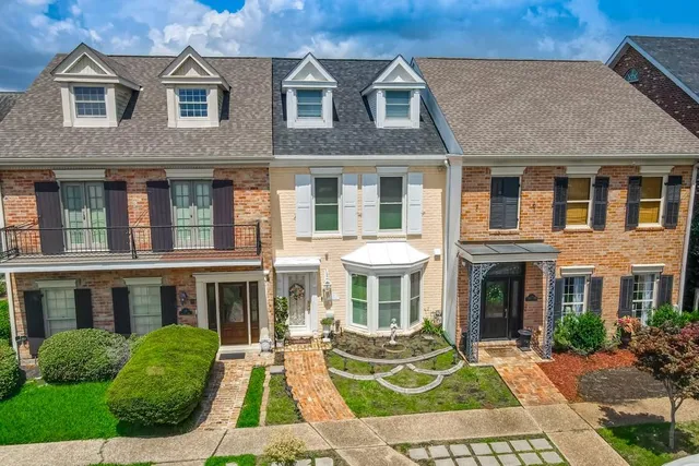 $365,000 | 11 Rue St Louis, Kenner, LA 70065