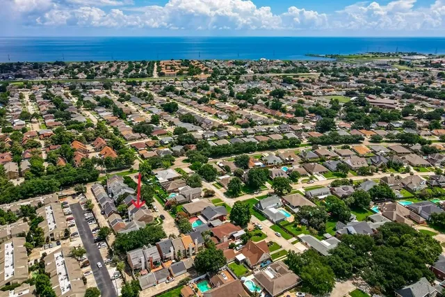 $365,000 | 11 Rue St Louis, Kenner, LA 70065