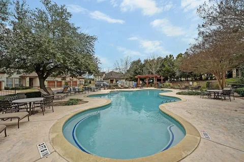 a view of yard with tree s
