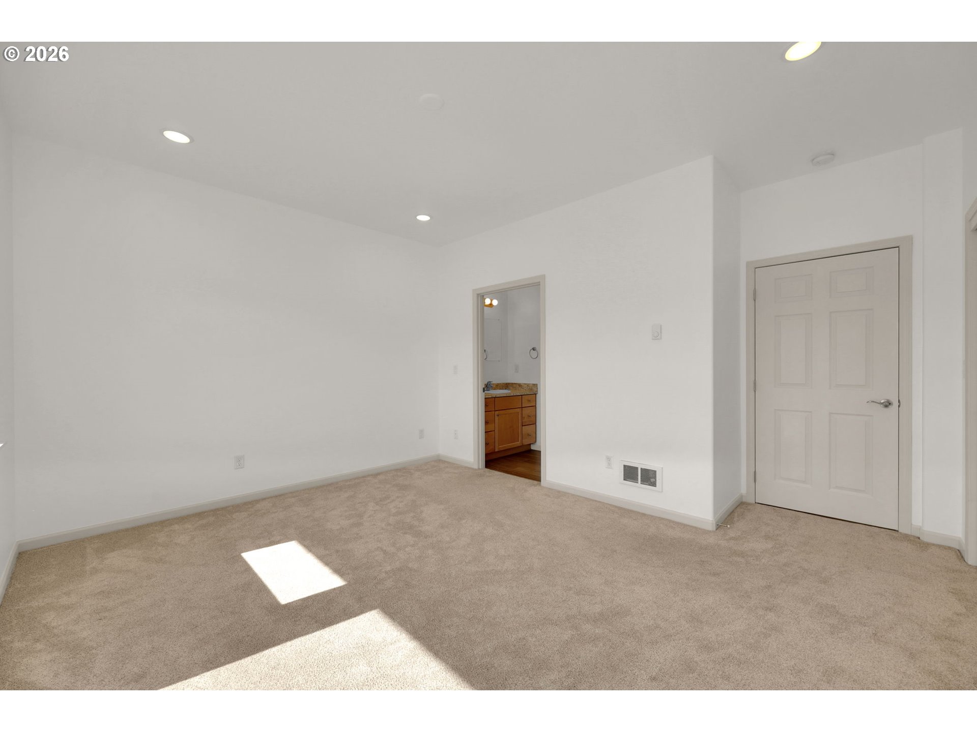 1726 32nd Street Florence, OR 97439 - Photo 31 of 38 a view of an empty room