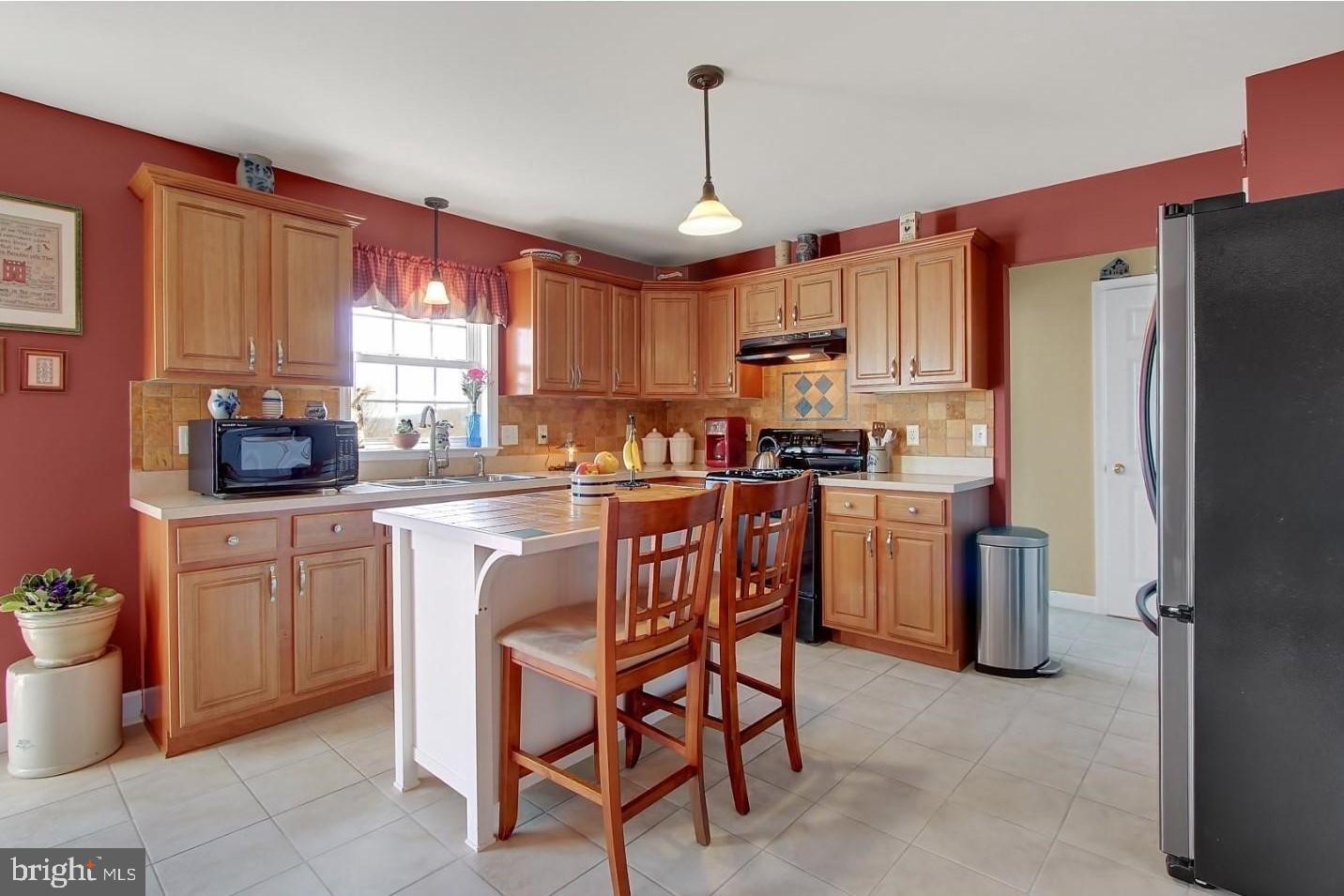 1514 Ridge Avenue Reading, PA 19607 - Photo 5 of 24