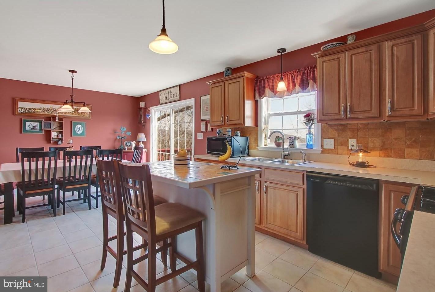 1514 Ridge Avenue Reading, PA 19607 - Photo 6 of 24