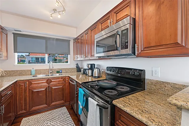 $4,500 | 712 Calle Divino, San Clemente, CA 92673