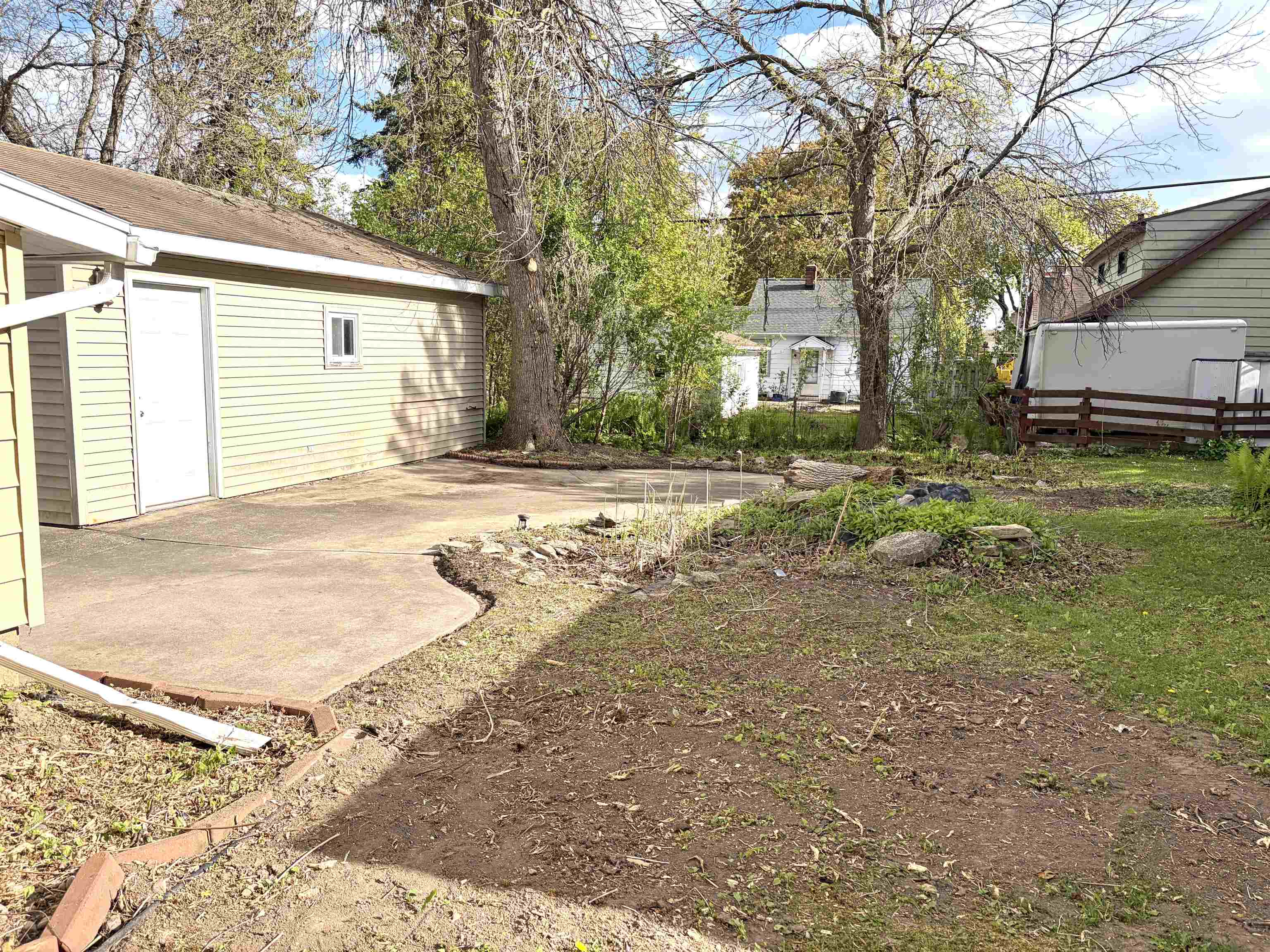 829 West Grant Street Appleton, WI 54914 - Photo 4 of 22