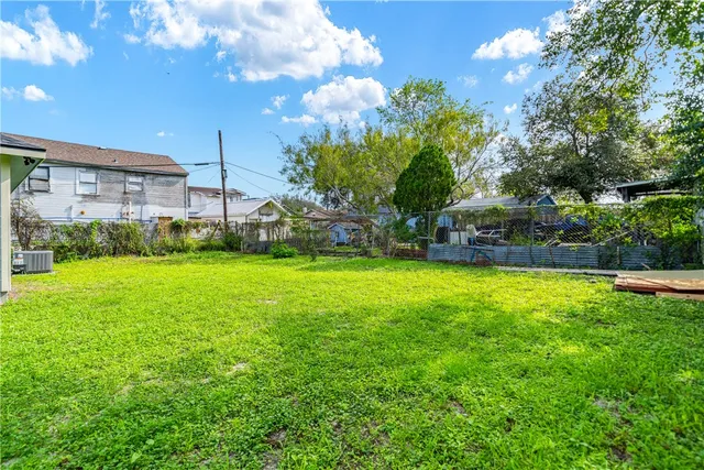$239,000 | 915 Craig Street, Corpus Christi, TX 78404
