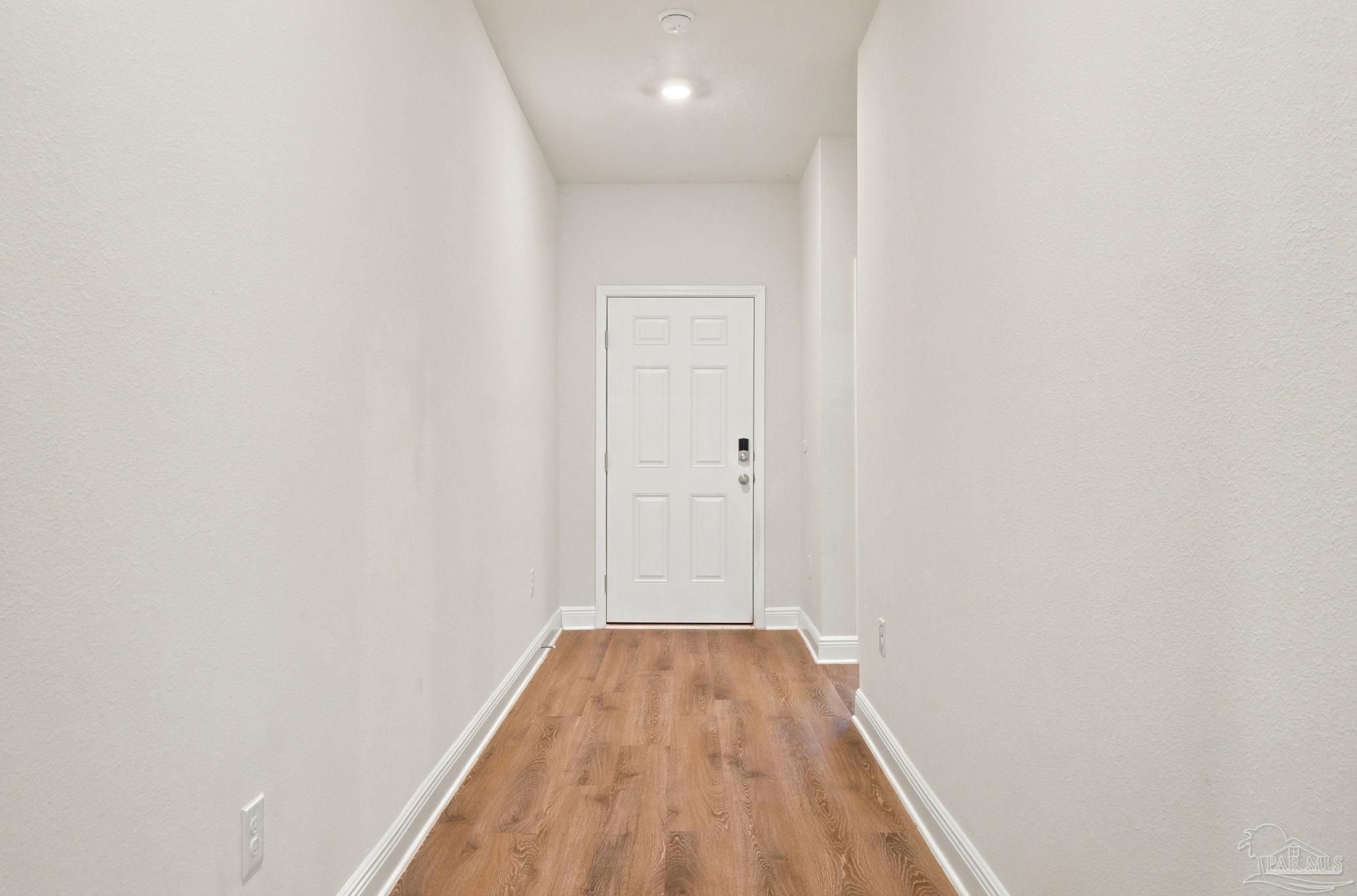 7745 Burnside Loop Pensacola, FL 32526 - Photo 4 of 34