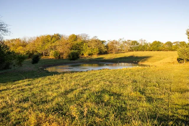 $1,190,000 | 2990 170th Street, Valley Falls, KS 66088