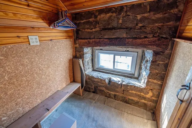 $1,190,000 | 2990 170th Street, Valley Falls, KS 66088