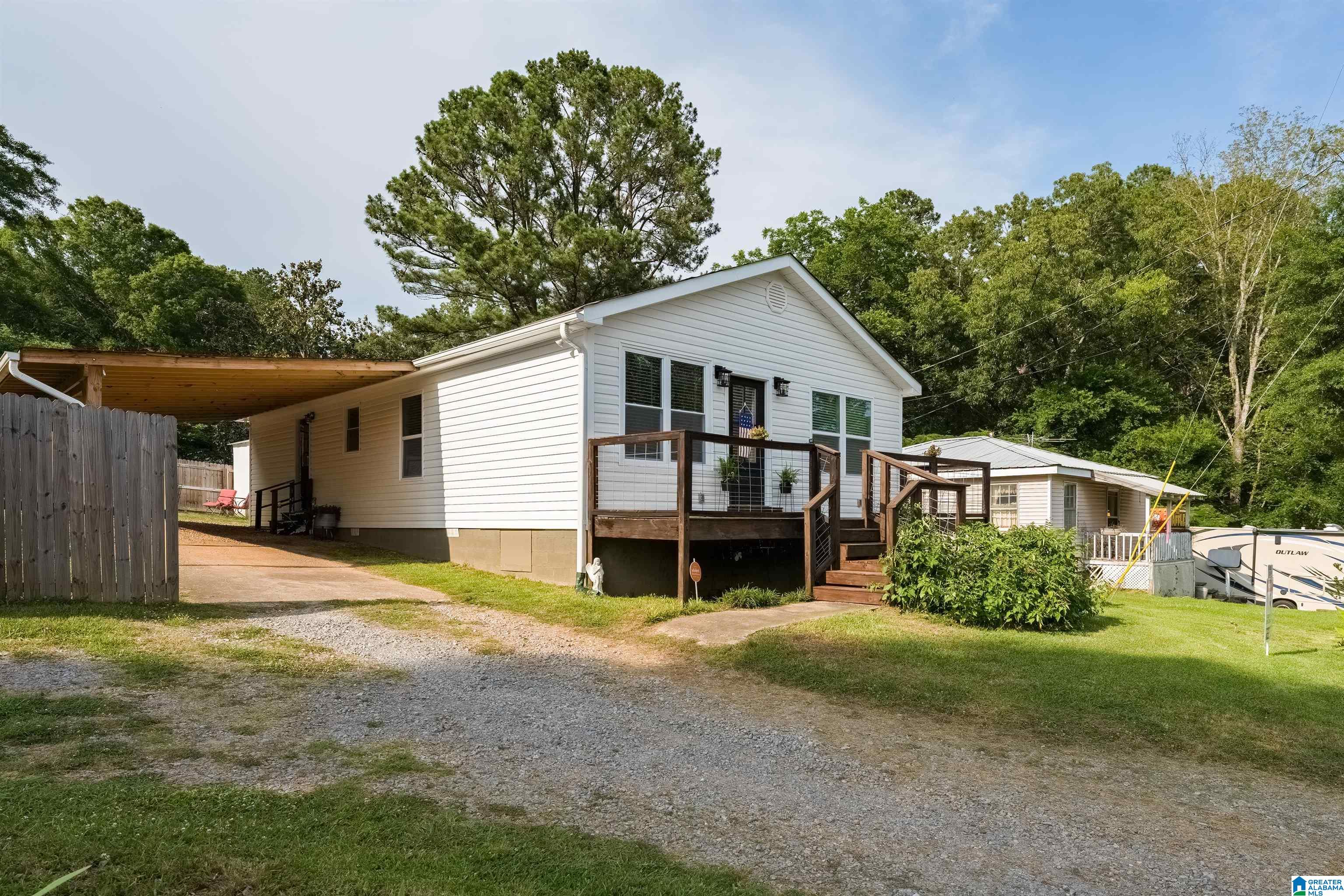 139 Terry Street Springville, AL 35146 - Photo 3 of 24