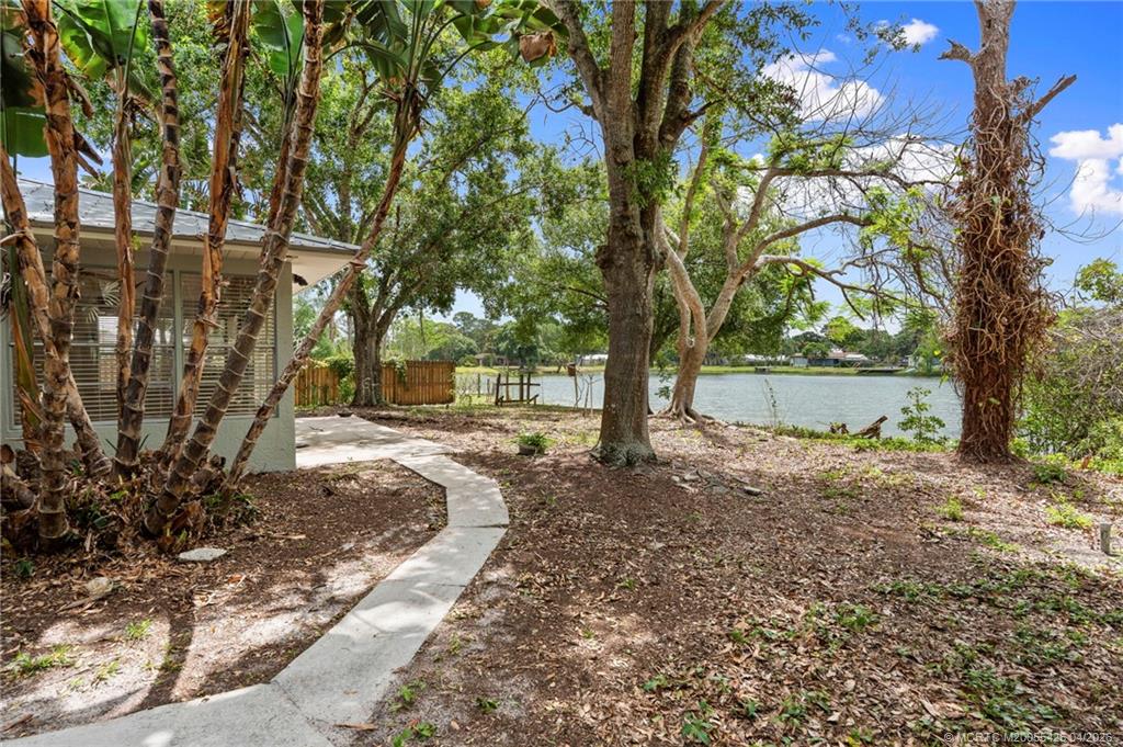7005 Salerno Road Fort Pierce, FL 34951 - Photo 29 of 38 Gallery Image 29