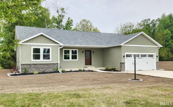 $353,000 | 11102 North Dogleg Drive East, Syracuse, IN 46567