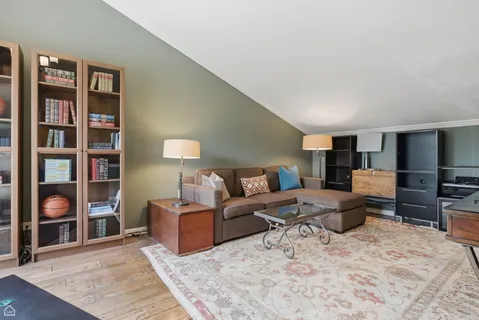 $1,375,000 | 344 West Willow Street, Unit A, Chicago, IL 60614