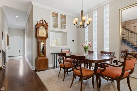 $1,375,000 | 344 West Willow Street, Unit A, Chicago, IL 60614