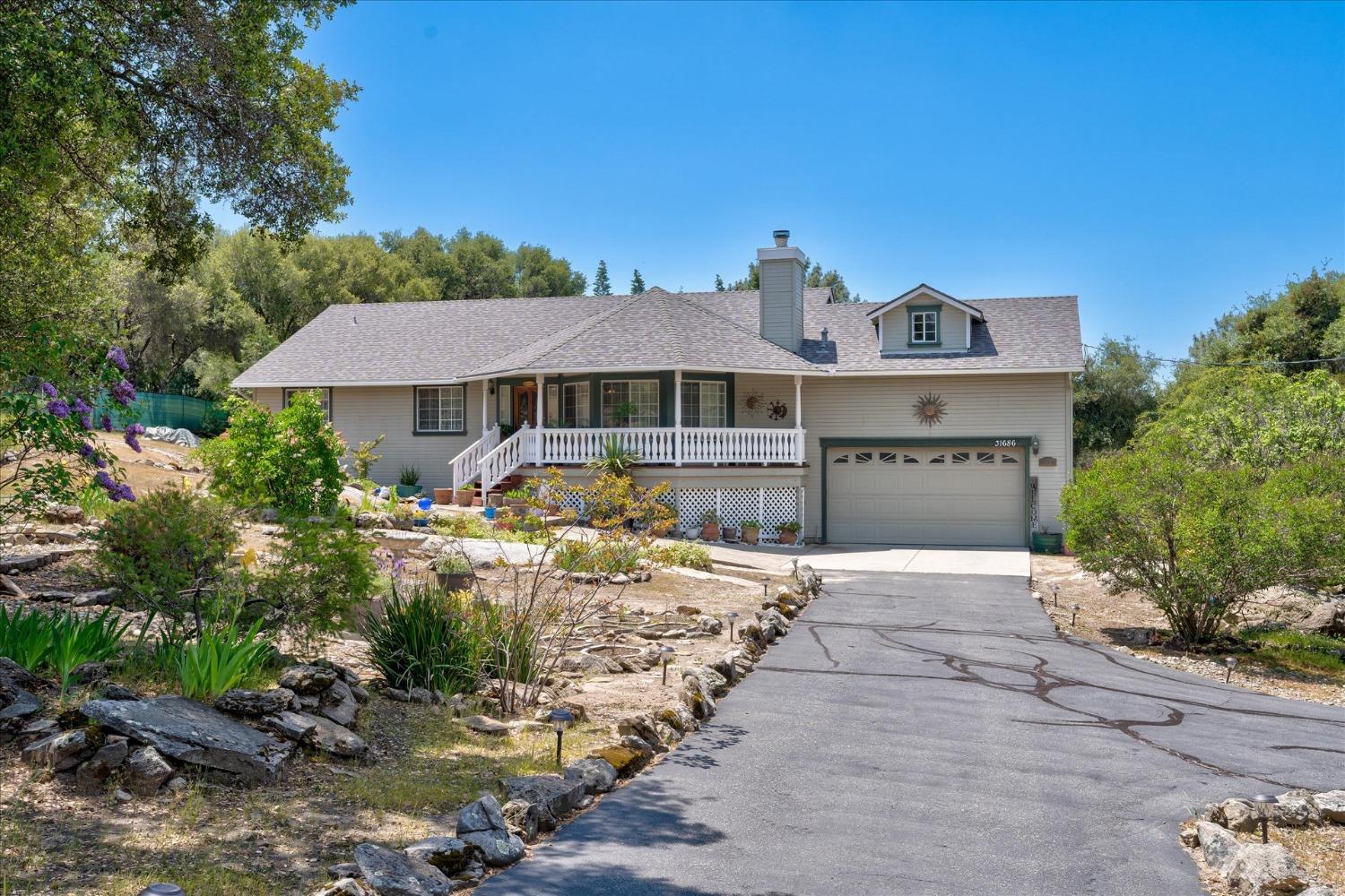 31686 Apache Road Coarsegold, CA 93614 - Photo 2 of 44 Gallery Image 2