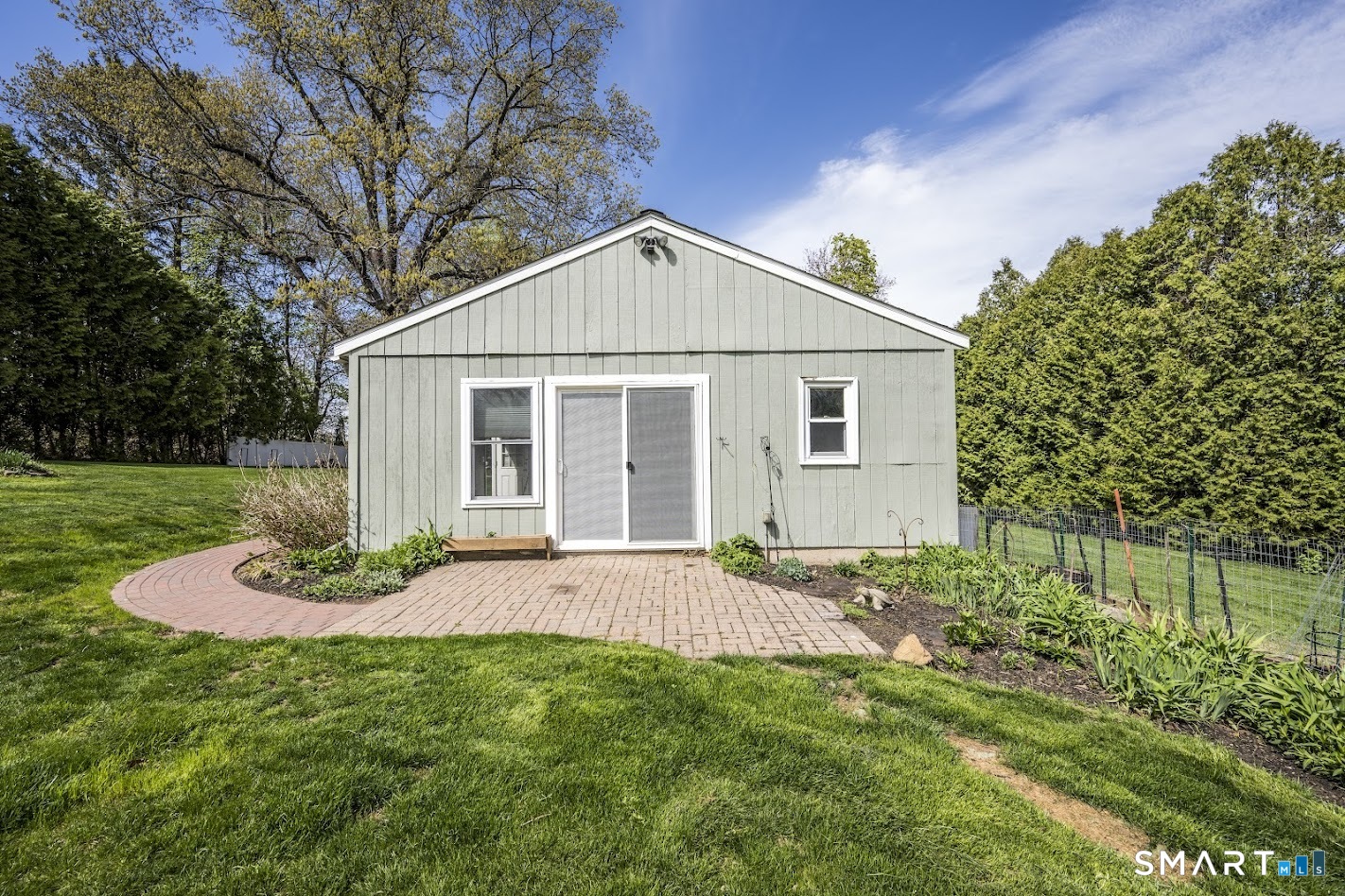 53 Cedar Street Middlefield, CT 06481 - Photo 19 of 30 Bonus living space with private entrance-ideal for work-from-home or hobby space.